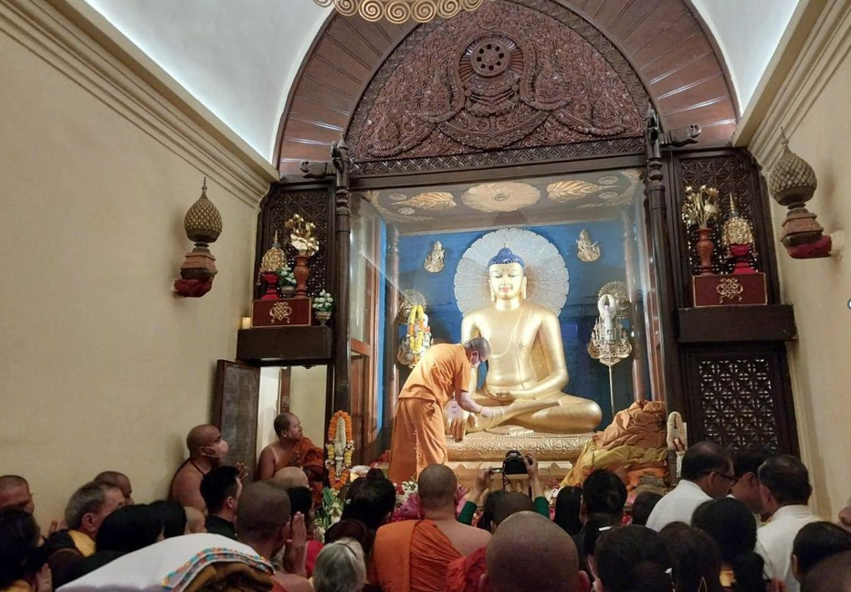 TỨ ĐỘNG TÂM ẤN ĐỘ - NEPAL 10N9Đ